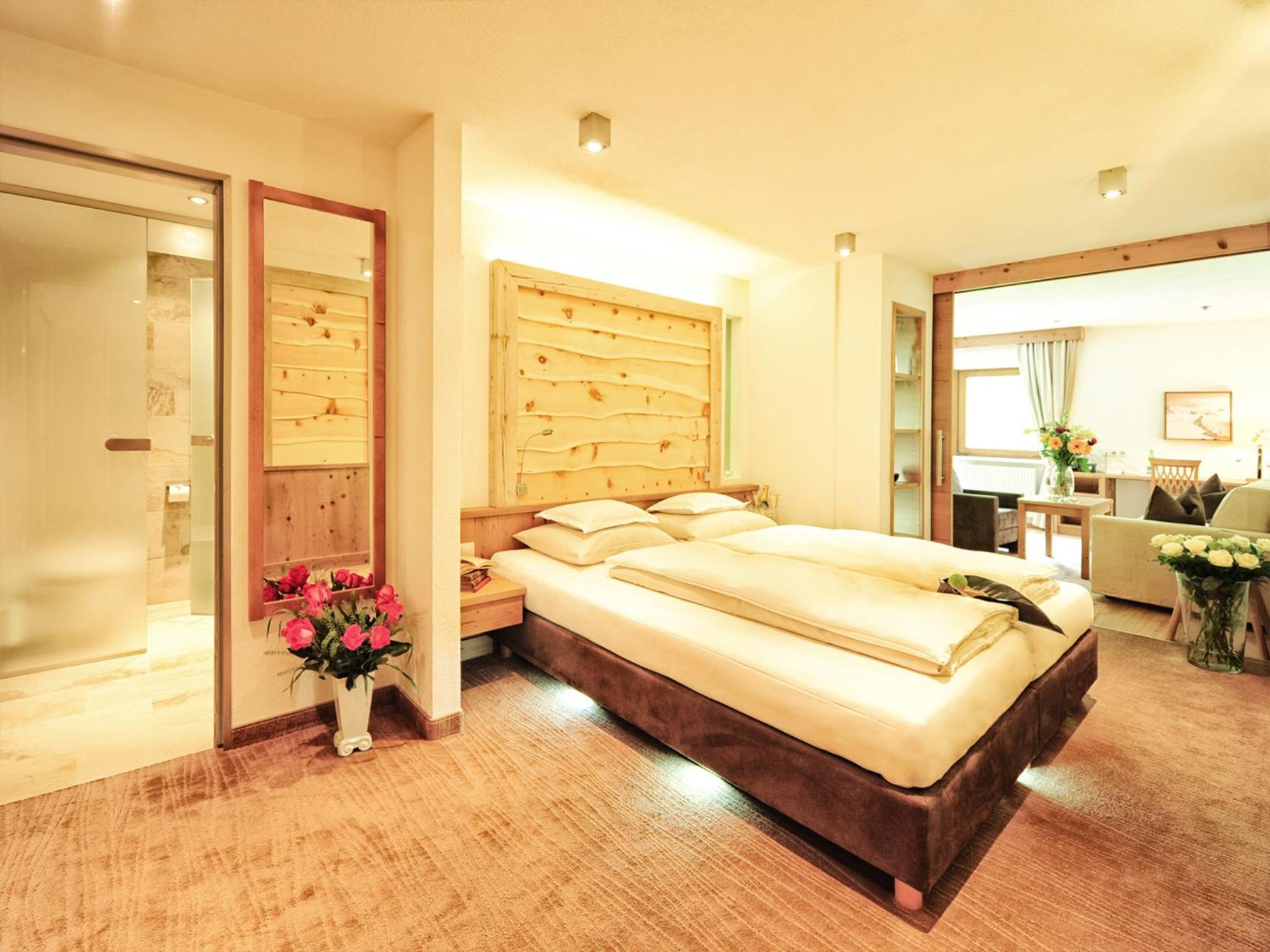 Salnerhof Superior Lifestyle Resort Ischgl Oda fotoğraf